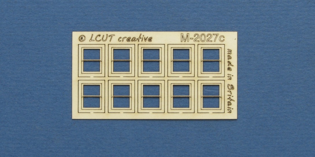M 20-27c N gauge kit of 10 windows with sash - type 3 Kit of 10 windows with sash. Made from 0.35mm paper.
